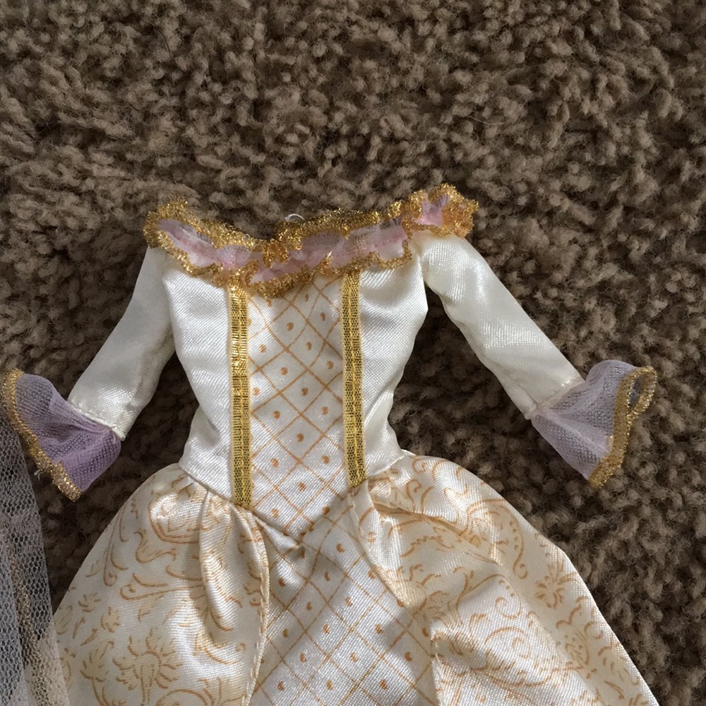 Vintage (2004) Mattel Barbie Anneliese & Julian outfits - Picture 8 of 13
